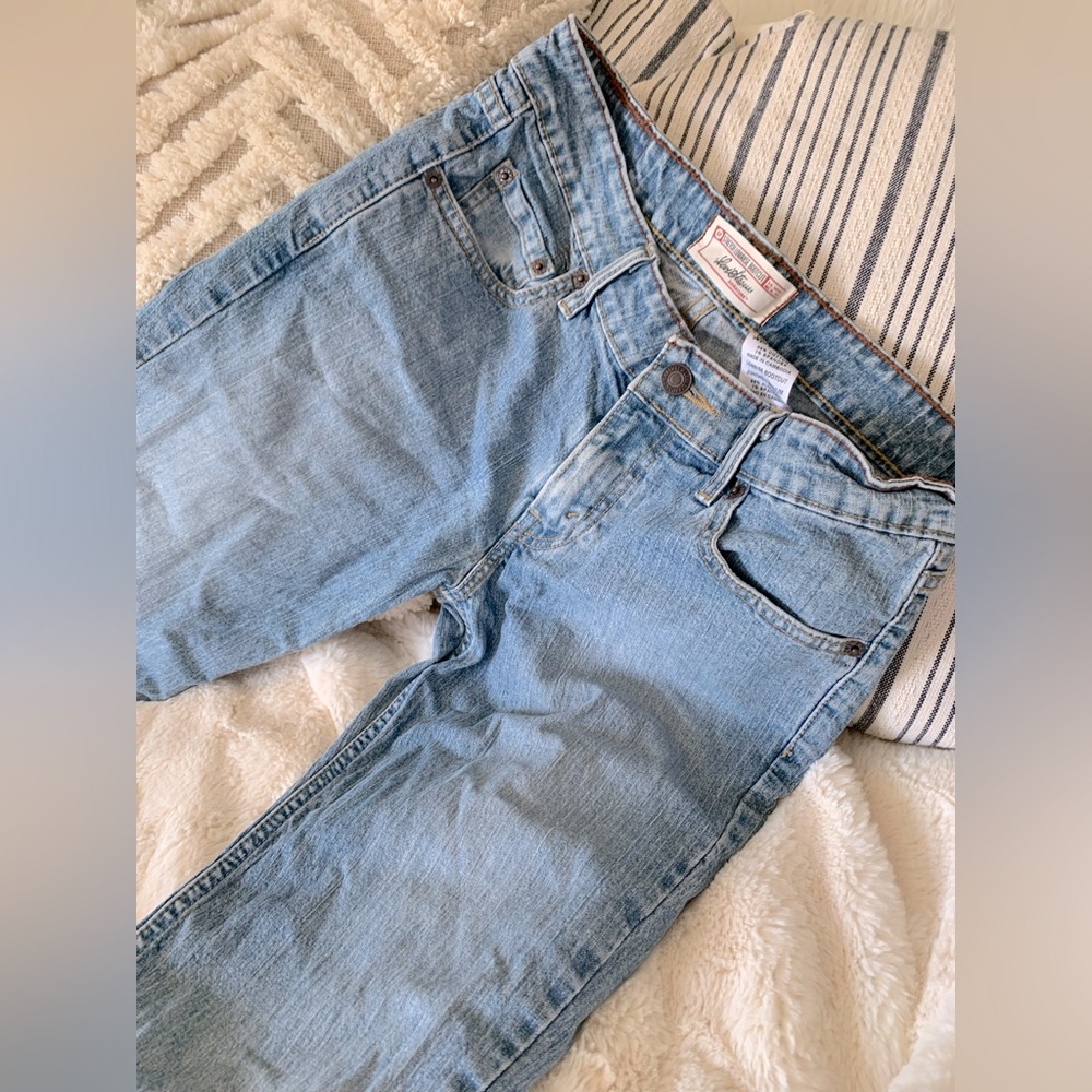 Vintage Low Rise Bootcut Levi’s From the 90s size 5’s